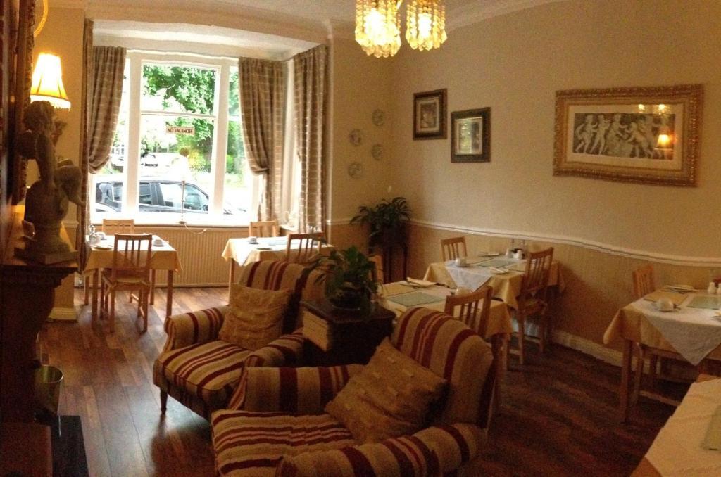 Fulford  The Hollies B&B 외부 사진